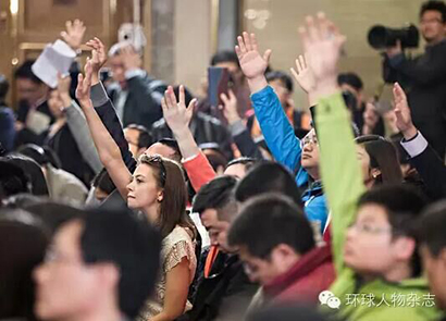 「环球人物」和尚跑两会 史上首位僧人记者吸爆眼球