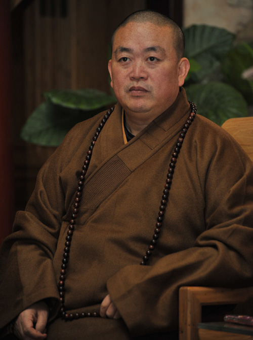「少林寺」少林寺方丈释永信乙未新年祈愿世界安宁、民众安乐!