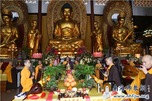 「弘法寺」广东深圳弘法寺隆重举行华严共修大会
