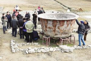 「考古」“东方庞贝”泗州城挖掘两万多平方米 出土330多年直径3米施粥大锅