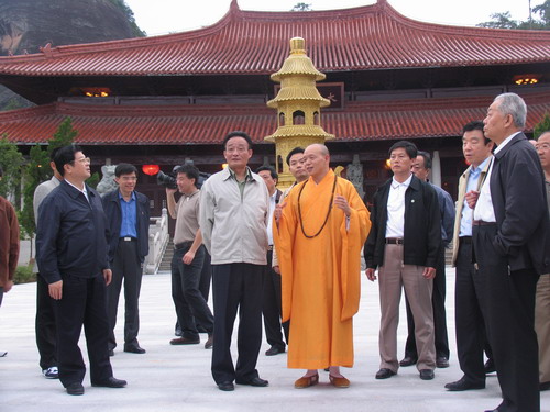「佛教」中共领导人的佛缘 退休高官多访名寺古刹
