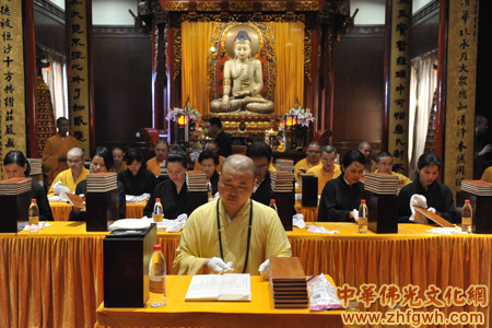 「佛教」上海玉佛禅寺在玉佛楼举行晒经法会 觉醒方丈主持