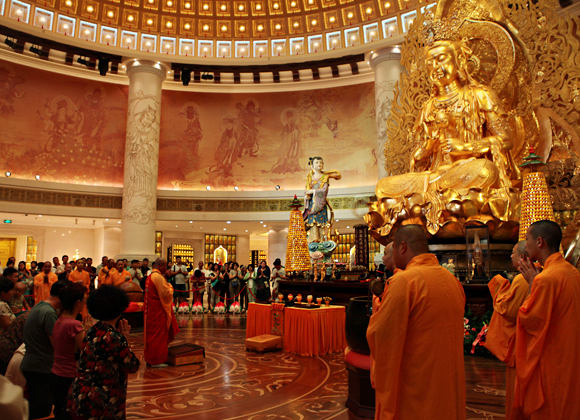 「观音」海南三亚海上观音举行吉祥上供祈福法会 「观音」海南三亚海上观音举行吉祥上供祈福法会