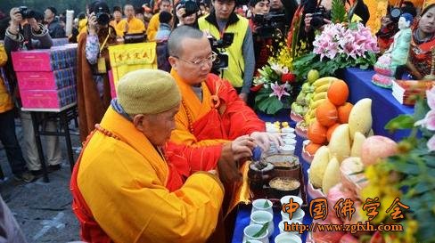 「佛像」2012湖北药师佛文化节之擦擦佛像装藏法会隆重举行 「佛像」2012湖北药师佛文化节之擦擦佛像装藏法会隆重举行