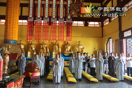 「佛教」湖北黄梅县四祖寺举行御制《龍藏》迎请供奉仪式 「佛教」湖北黄梅县四祖寺举行御制《龍藏》迎请供奉仪式