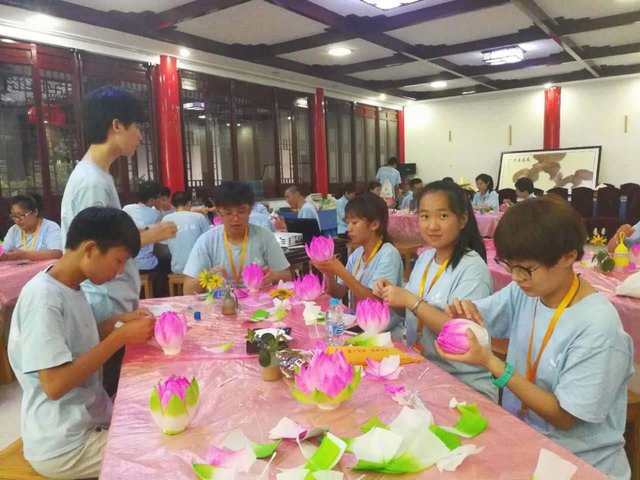 「佛教」澄光寻禅之旅大学生公益夏令营圆满结束