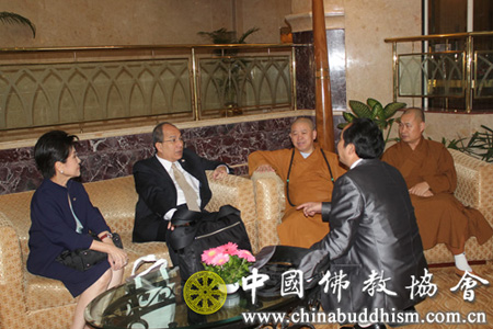 「佛教」中佛协代表团出席孟加拉国国际和平大会暨袈裟供僧大会
