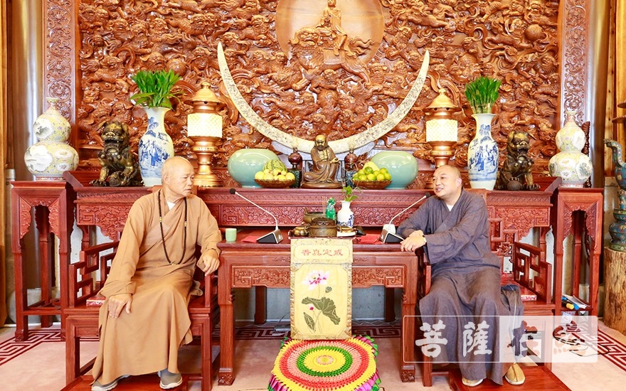 「佛教」二十年，在峭壁上建道场的法师：我只是由此岸尾登彼岸