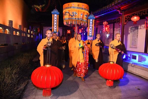 「佛教」江苏昆山延福禅寺第七届撞钟祈福大典隆重举行