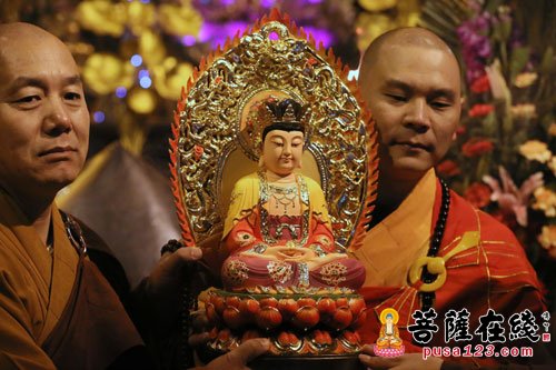 「普陀山」普陀山普济禅寺举行祈福法会暨毗卢观音仪式