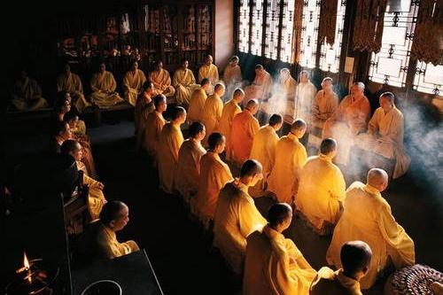 「佛教」法眼看世间：出家真的是逃避生活 苟且偷安吗？