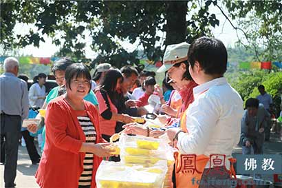 「佛教」“你吃素，我买单；你买单，他吃素” 北京天开寺奉斋祈福传递正能量