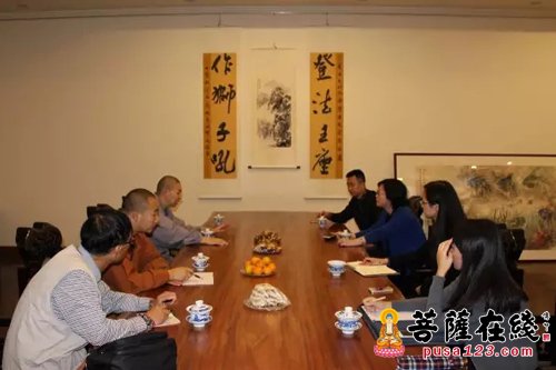 「佛教」上海闵行区委常委、统战部部长李红珍一行莅临七宝教寺视察