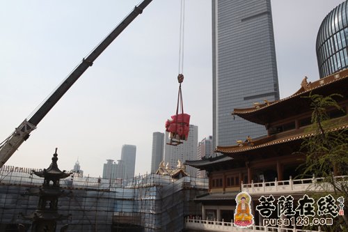 上海静安寺古剎山门重建 今举行吊龙正吻仪式