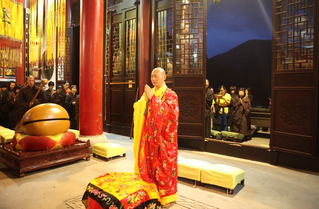 「佛教」浙江宁波慧日禅寺恭迎文殊菩萨圣诞举办讽诵《大乘妙法莲华经》共修法会