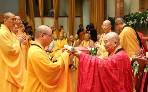 「佛教」佛光山第九任住持心保法师升座 星云大师传法 「佛教」佛光山第九任住持心保法师升座 星云大师传法