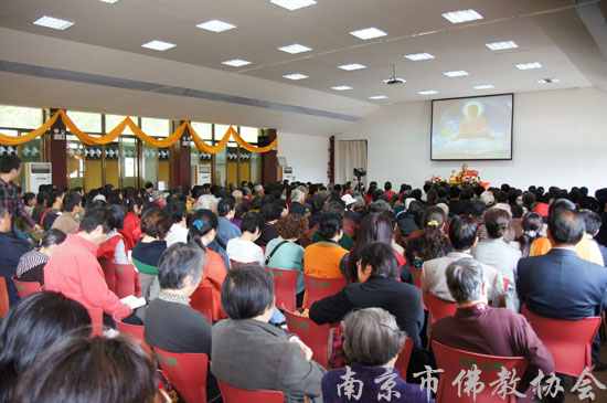 「佛教」心澄法师在栖霞山佛学分院讲堂开讲《佛说阿弥陀经》