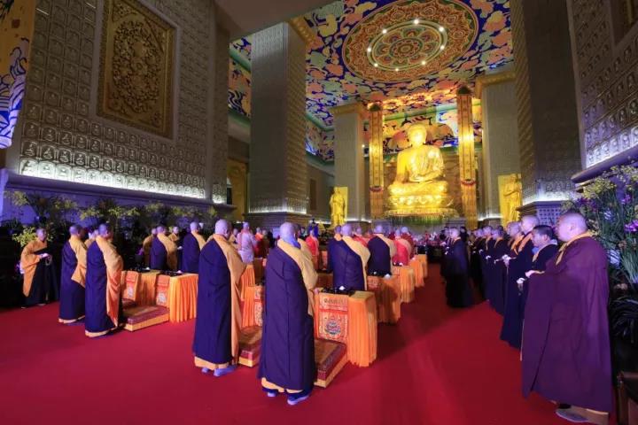 「佛教」法门寺佛指舍利盛世重光三十周年千人祈福传灯法会