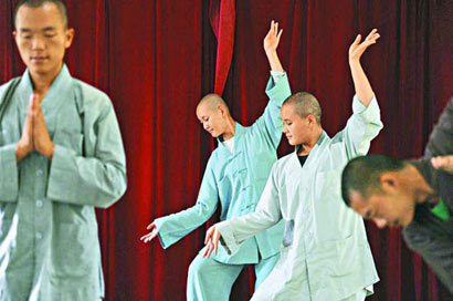 「乐器」禅乐与修行 湖北天台寺僧人组建中国首支禅乐团