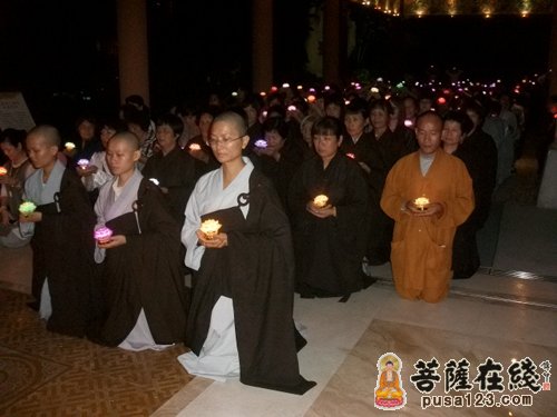 海南海口泰华庵隆重举行南海观音顶礼佛足祈福法会