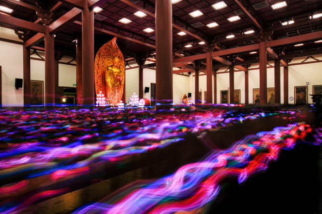 「佛教」江西东林寺净土苑举行“十一”佛七供灯祈愿法会 「佛教」江西东林寺净土苑举行“十一”佛七供灯祈愿法会
