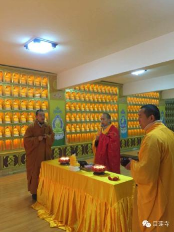 「平安」湖北大冶目莲寺举行供灯祈福法会——为祈台湾高雄地震灾区众生平安