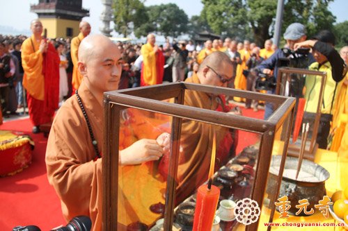 「佛教」2015祈祷世界和平消灾延寿放生法会于江苏苏州重元寺隆重举行