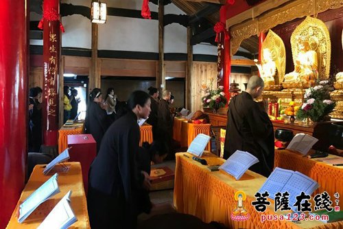 「佛教」梵音禅寺礼拜三千佛忏法会 梵音响彻天地间