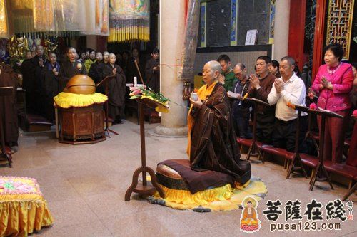 「佛教」广东梅州千佛塔寺隆重举行四众万灯迎立春法会