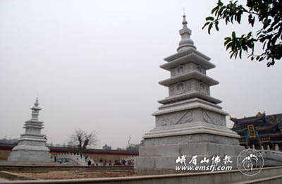 「峨眉山」峨眉山大佛禅院世界和平吉祥塔建造圆满　佛诞日开光