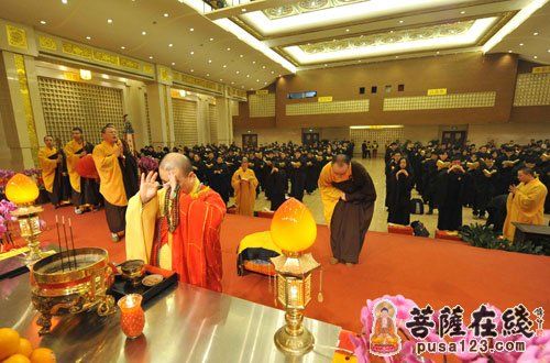 「佛教」上海玉佛禅寺隆重举行第十七届皈依法
