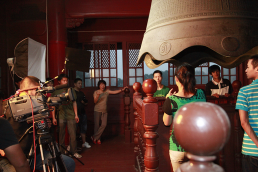 「天童寺」第八届残运会开幕式晚会《钟声祈福》拍摄组来天童寺摄制