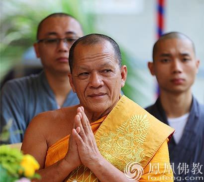 「佛教」感谢中国恩人帮我找回光明 印顺大和尚赴柬助力光明行