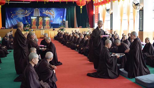 「文化」广东梅州千佛塔寺举行结夏安居行筹仪式