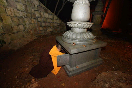 「灵隐寺」杭州灵隐寺举行大德祖师舍利入塔法会