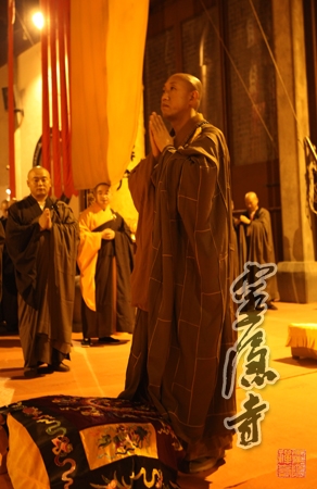 「佛教」浙江灵隐寺三坛大戒法会第二十天:供十师斋、演登坛仪、忏摩通宵
