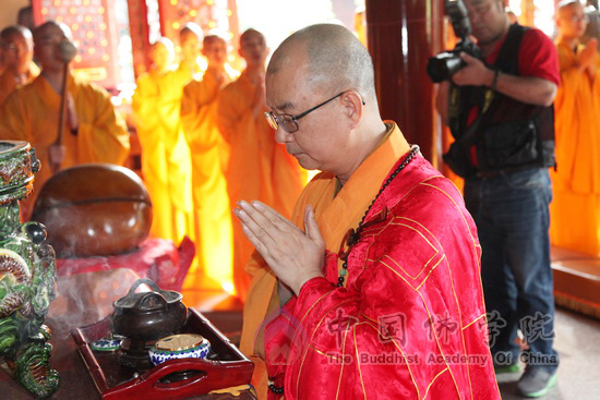 「中国佛学院」中国佛学院隆重举行2015级新生开学典礼