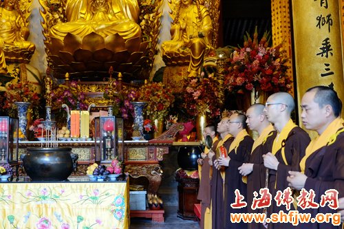 「地震」上海佛教界为尼泊尔地震举行祈愿祈福法会