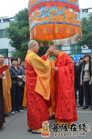 「佛教」法弘法师升座庆典暨绍兴安康寺全堂佛像开光法会取得圆满