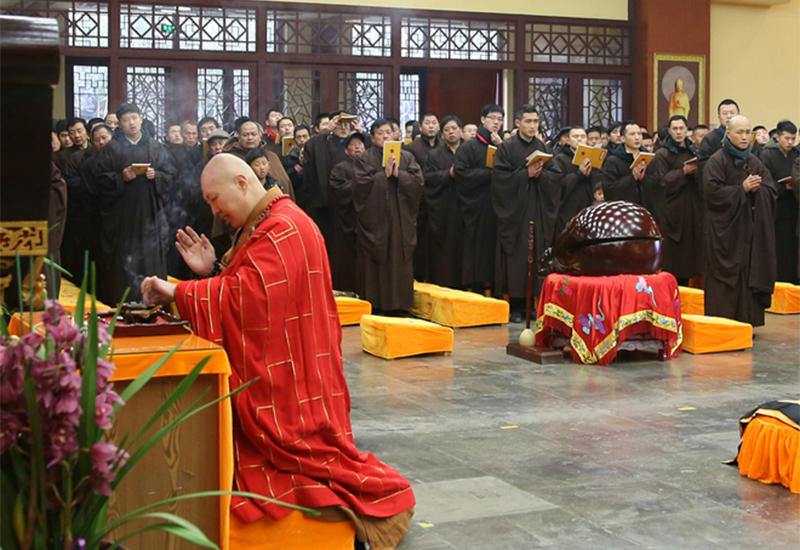 「庐山东林寺」庐山东林寺鸡年首次三皈五戒法会圆满结束