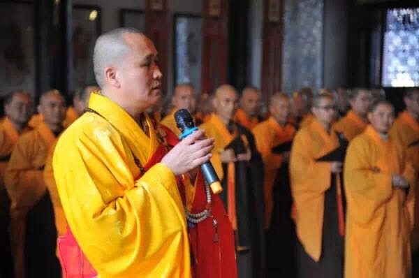 「佛教」中国佛协副会长永寿法师赴四川文殊院看望三坛大戒戒子