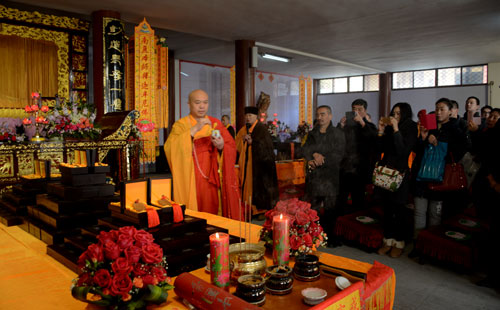 「佛教」江苏徐州市兴化寺隆重举行祈福法会