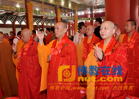 「佛教」广东汕头清云寺举行万德庄严殿佛像开光法会