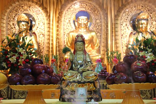「弘法寺」观音菩萨成道日 广东深圳弘法寺举办“大悲忏”法会
