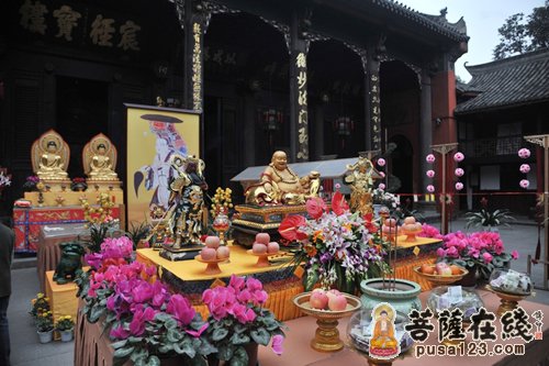 「玄奘」四川成都文殊院举办玄奘法师顶骨舍利供养法会