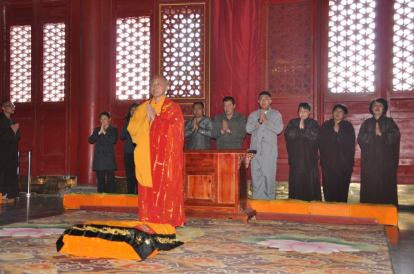 「释迦牟尼」庆祝释迦牟尼佛圣诞 各地寺院欢喜举办浴佛法会