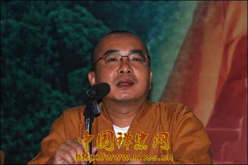 「佛教」南华禅寺曹溪佛学院迎来了2011年下学期开学典礼