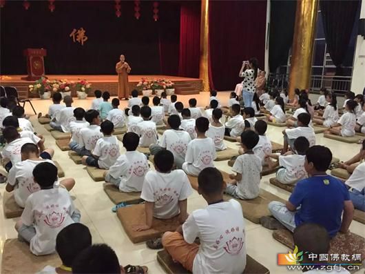 「佛教」河北保定观音寺举办小朋友暑期欢乐营