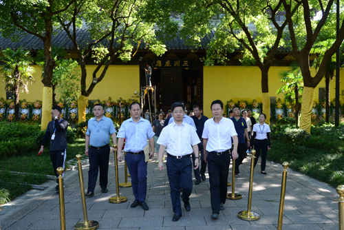 「佛教」深切缅怀，祈祷再来：一代高僧、禅宗耆宿松纯长老示寂追思会于常州天宁禅寺隆重举行