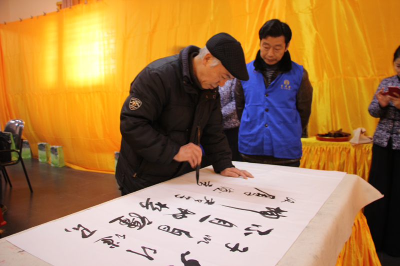 「大冶」“祥和大千  新年祈福”大冶市诗词楹联学会莅临目莲寺参访采风  献诗献联